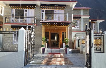 Hotel Maitreya Regency Tabo