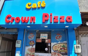 Cafe Crown Pizza