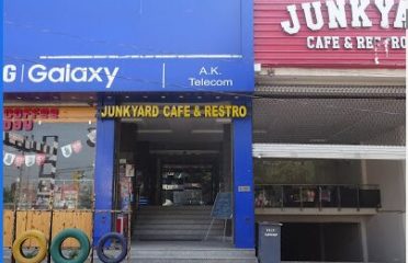 The Junkyard Cafe And Restro Bar