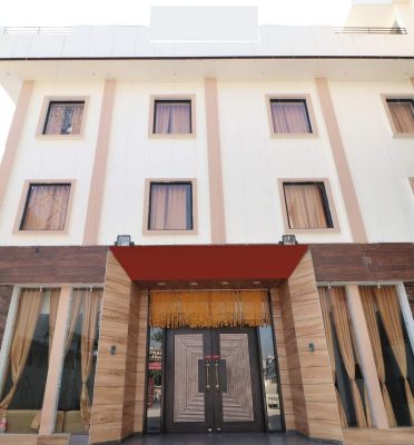 Hotel Roopmahal & Restaurant (OYO 23235)