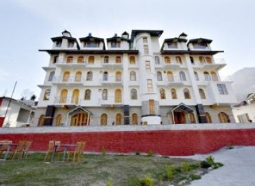 OYO 12271 Avenue Manali