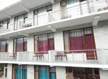 Hotel Saras Manali