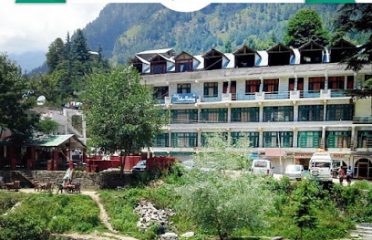 Hotel Satkar Residency Manali