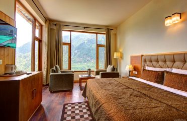 The Woodbine – Manali