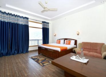 OYO 12169 Home Luxury Villa Kasauli