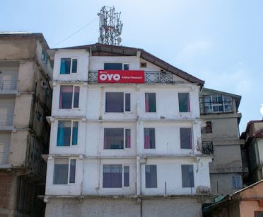 OYO 8439 Hotel Howard