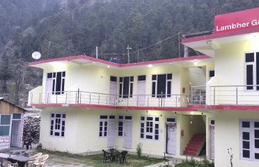 OYO 30602 Lambher Guest House