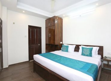 OYO 11095 Hotel Sai Stay Inn