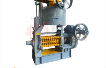 Oil Expeller, Oil Mill Plant Machinery, Oil Filteration Machines