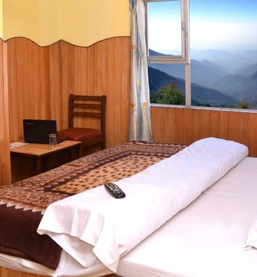Hotel Honeymoon Inn – Perfect Mussoorie Honeymoon Package for Couples